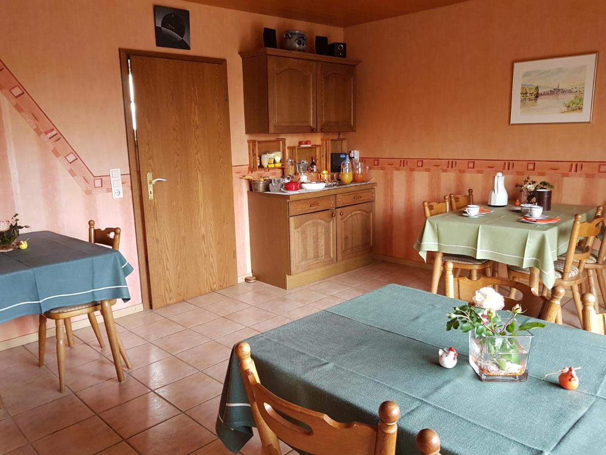 Ferienweinhaus Roemer-Knodt Kröv Dış mekan fotoğraf